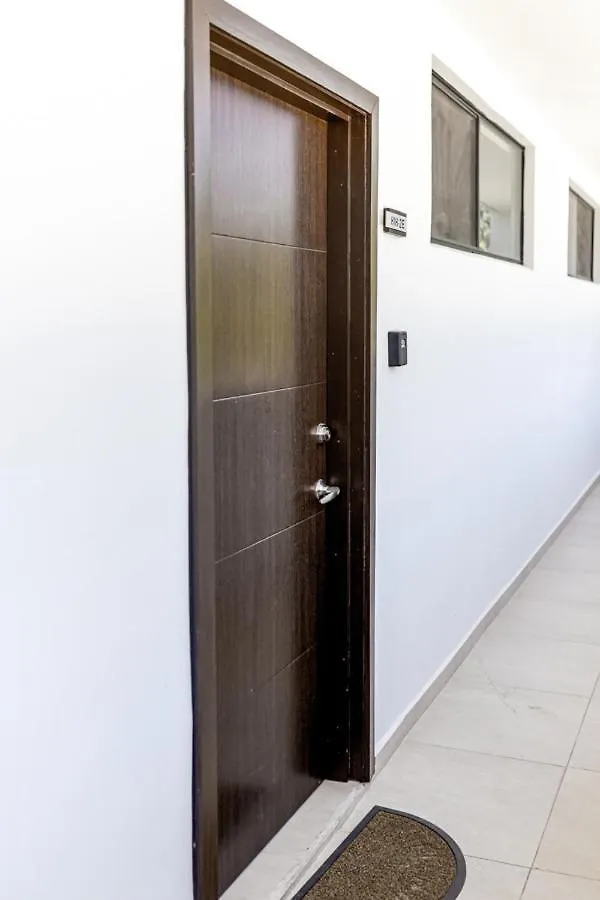 Hostpal Selvanova Playa Del Carmen Daire