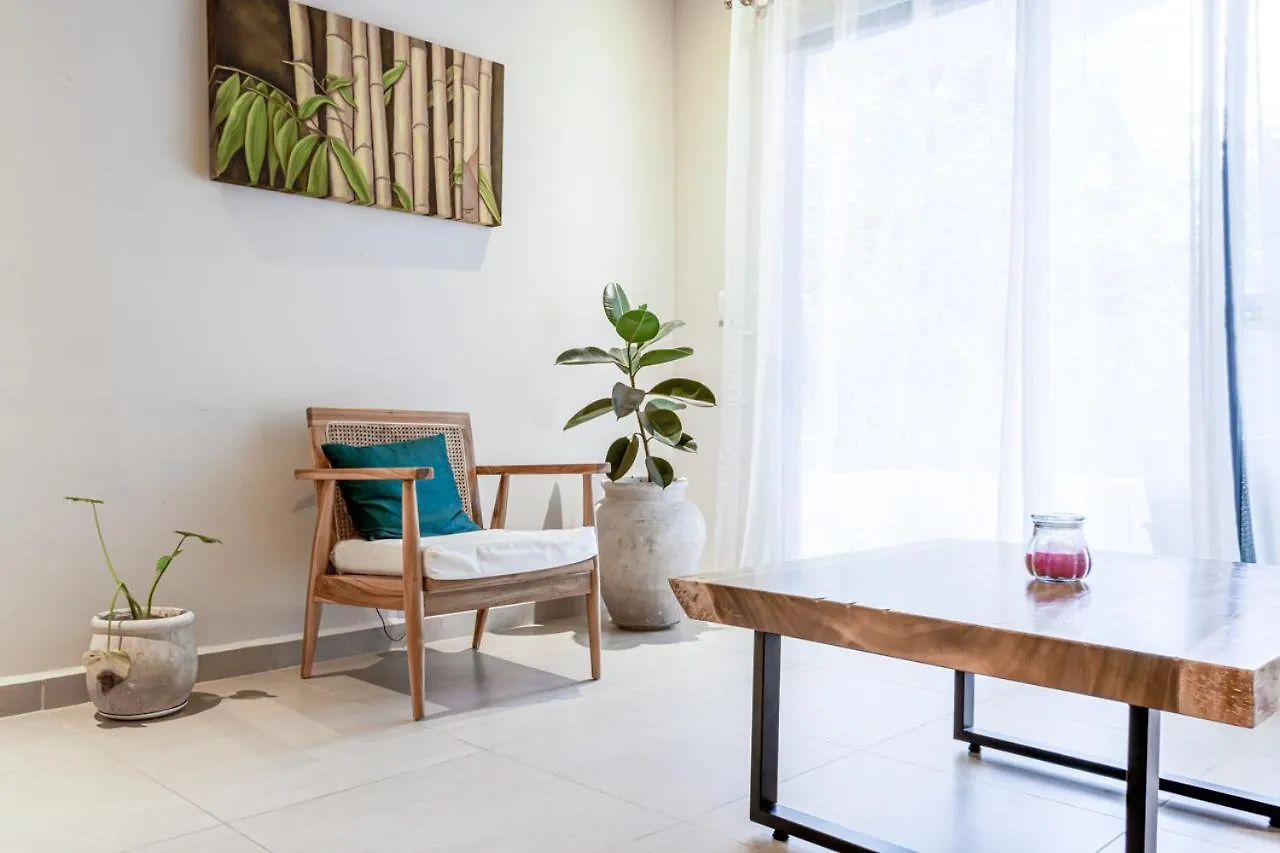 Hostpal Selvanova Playa Del Carmen Daire 0*,